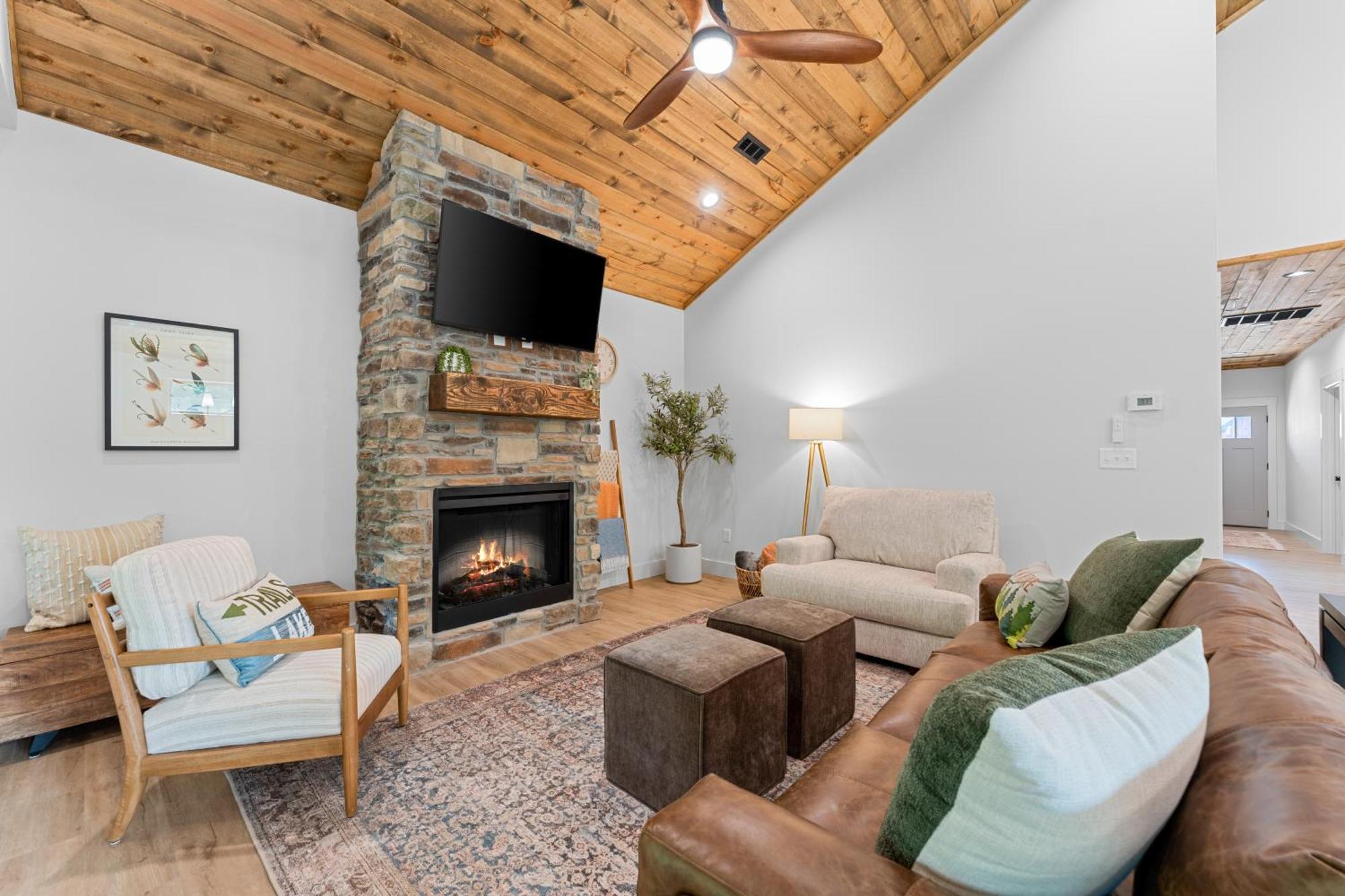 New Ozark Oasis Luxe Cabin Retreat With Hot Tub Hollister Bagian luar foto