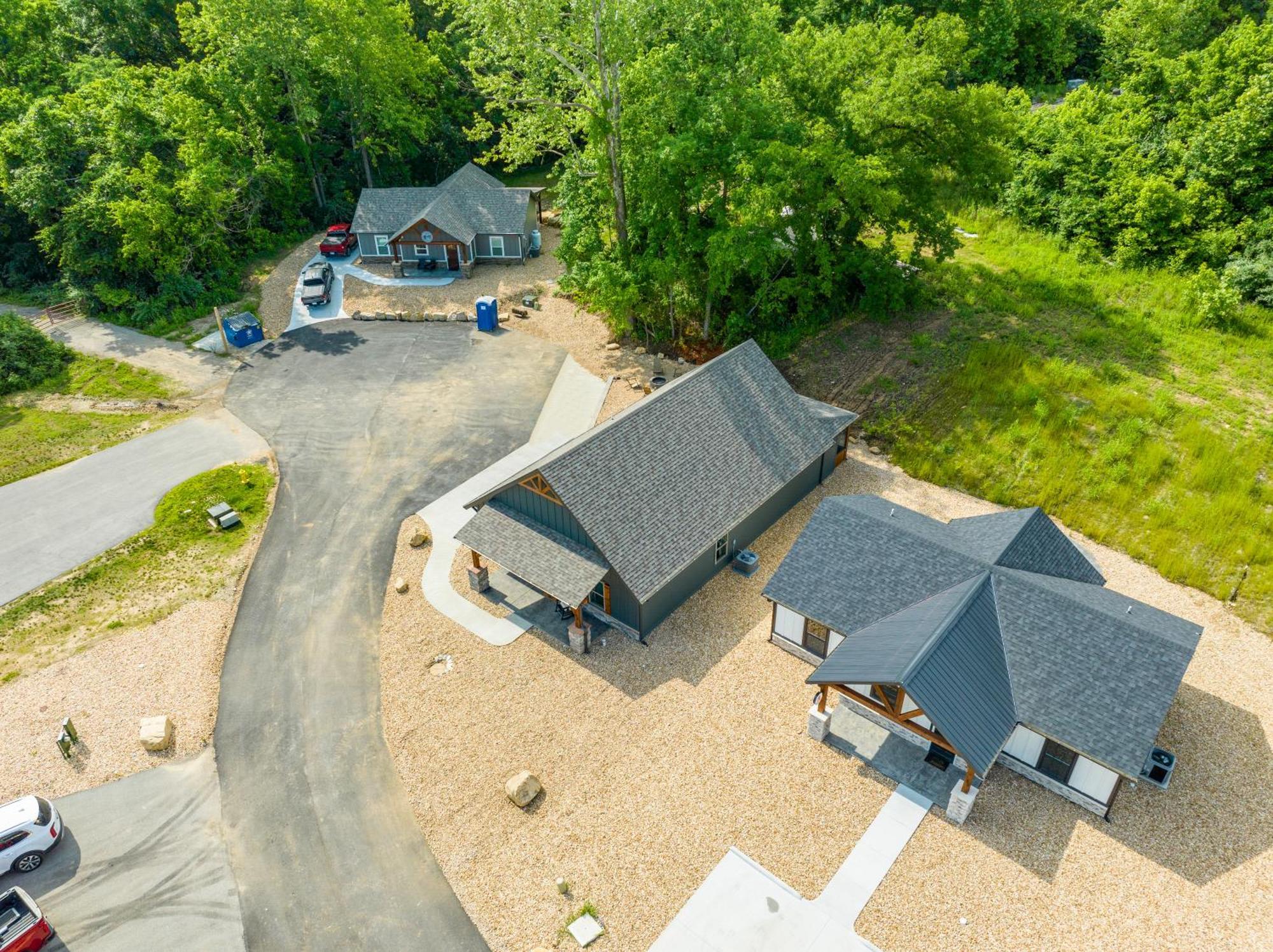 New Ozark Oasis Luxe Cabin Retreat With Hot Tub Hollister Bagian luar foto